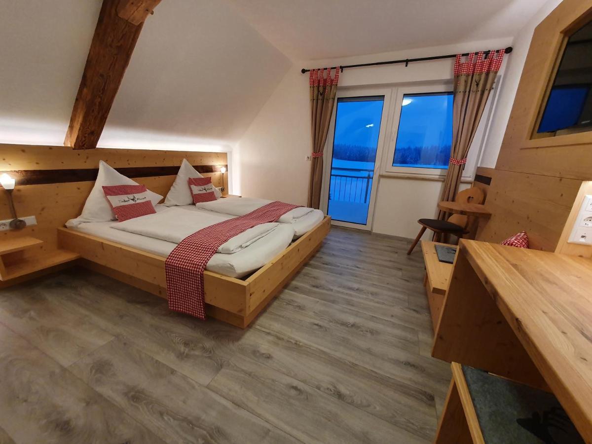 Gasthaus Zum Hirschen Furtwangen Eksteriør billede