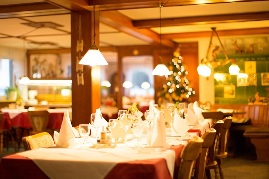 Gasthaus Zum Hirschen Furtwangen Eksteriør billede