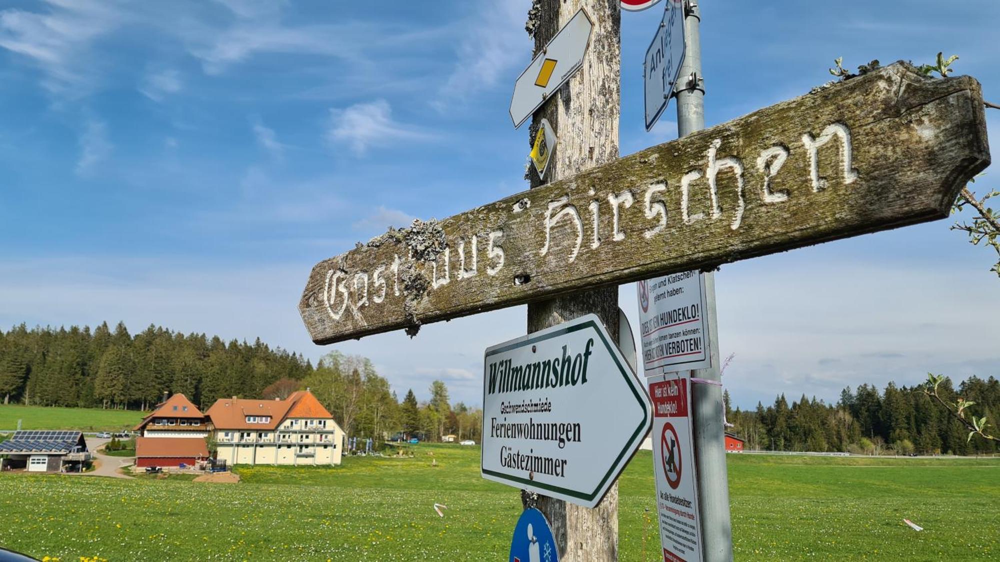 Gasthaus Zum Hirschen Furtwangen Eksteriør billede